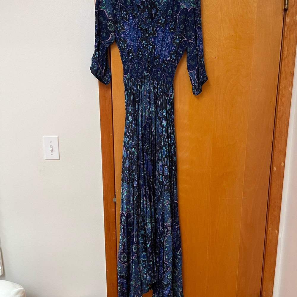 Kiss The Sky Maxi Dress - Picture 4 of 5